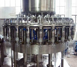 Төмен және тұрақты айналдыратын момент